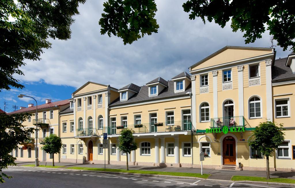 Hotel Reza Франтишкови-Лазне Экстерьер фото